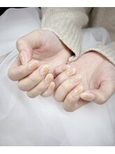 ティナ ネイルスタジオ(Tina Nail Studio)/ワンホンチークネイル