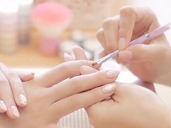フォルトゥノ イオンタウン富士南店(Fortuno)の写真/【クリアジェル￥3850】お仕事柄や学校でネイルが出来ない方にもオススメ！素爪より美しい指先へ♪