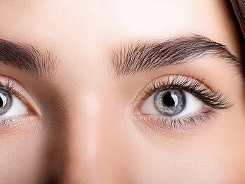 ブレンド 広尾店(BLEND)の写真/「細くなった眉」「下がり眉」にもう悩まない◎経験豊富なプロが黄金比で似合わせデザインをご提案♪
