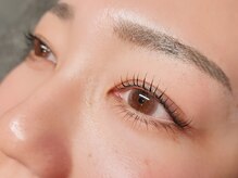 こだわりのまつげパーマは3種トリートメント&アイシャンプー込み