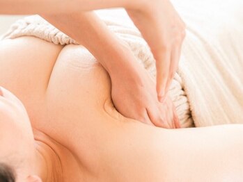 ベルメール(Ballemer Korea)の写真/豊富な経験・知識をもつスペシャリストによる本格施術！憧れのマシュマロバストに♪美白・美肌ケアも◎