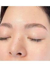 エスフレーク(S-flake)/ハリウッドブロウリフト