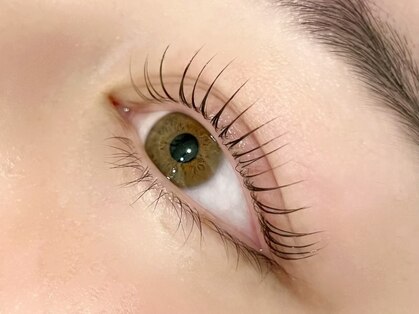 スリーネイルプラスアイラッシュ(Threee Nail+Eyelash)の写真