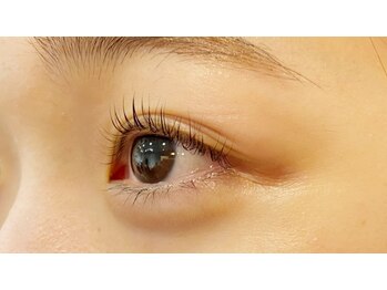 クレー(Klee)/パリジェンヌラッシュリフト