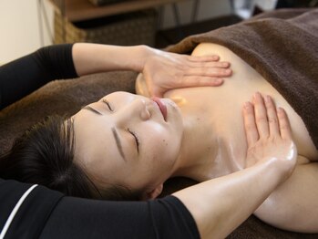 ミホ(miho)/デコルテもしっかり!