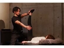 エムズフィッツ(M's fits!)/腰痛改善コース施術風景2