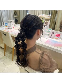 アトリエはるか 紙屋町シャレオ店/ヘアセット+ラメ☆4,290円(税込)