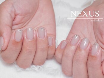 ネクサス(NEXUS)/大人可愛いグレージュネイル