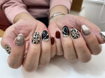 ネイルックバイナチュレルーム(Nailook by Nature Room)/