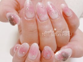 チークネイル/ハートネイル