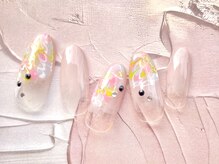 ターラ(Tara)/ニュアンスピーコック