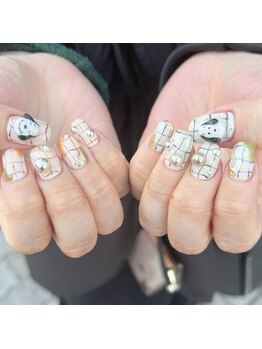 スヌーピーネイル