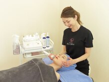 リバイブウーマン(Revive Woman)/NO1小顔リフトアップケア3回券