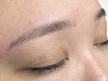 アールプラス 新宿(ar+)/眉毛ワックス　担当:Fukamachi