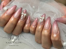 ユーネイル(YW nail)/グラデーション＋パーツ