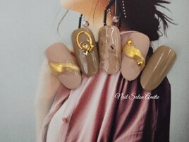 アクセサリートレンドネイル
