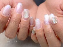 ヴィヴィアン ネイル(Vivian nail)/ビジュー　ホワイト