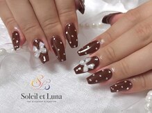 ソレイユ エ ルナ(Soleil et Luna)/ドットネイル