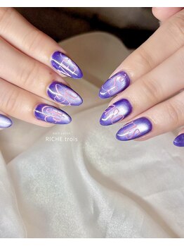 リッシュ トロワ(RICHE trois)/推し活レターネイル