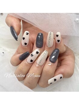 モノクロハートホロネイル