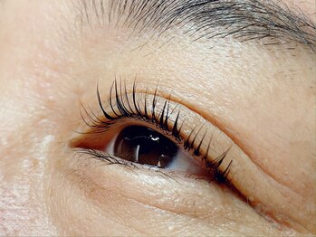 ウルカ アイラッシュ(uruka EYELASH)/ラッシュリフト