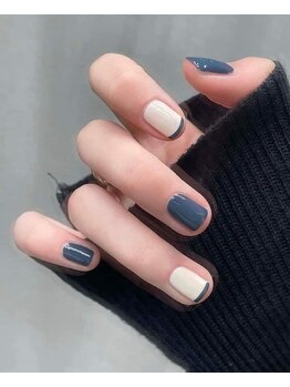 ヘブン ネイル 鶯谷(HEAVEN Nail)/ネイビーネイル
