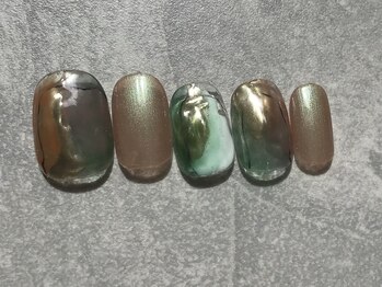 カラネイル 南森町店(calla nail)/クリア感がお洒落なニュアンス