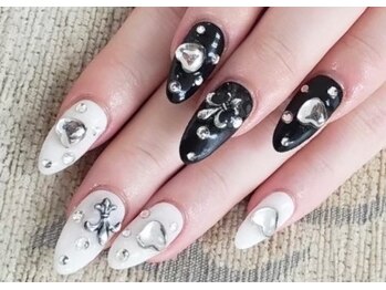 エムアイネイル(MI nail)/ジェルアートつけ放題¥8200