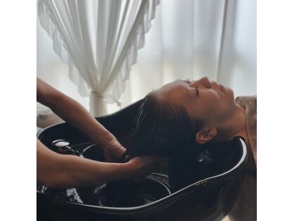 サロン ド オージャス(salon de ojas)の写真