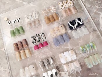 リンドゥネイル(Rindu Nail)/ちぐはぐネイル