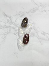 リノア(LINOA)/定額アート