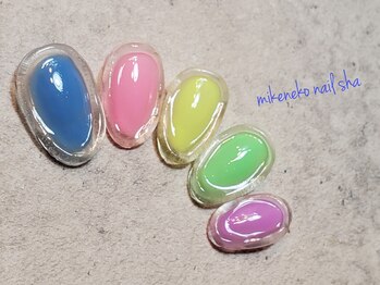 ミケネコネイル社/