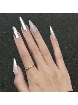 ティナ ネイルスタジオ(Tina Nail Studio)/ミラーネイル
