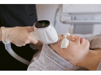 トリプルエー(AAA)/