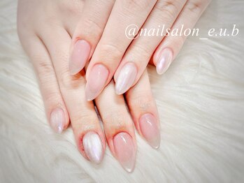 イーユービー(E.U.B)/マグネットネイル【ひばりヶ丘】