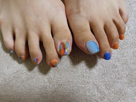 カラフル夏フットネイル