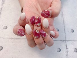 ボルドーニュアンスネイル