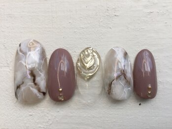 ルリアンネイル(le lien nail)/定額アートコースC