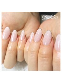 艶グラデーション×先端ラメ