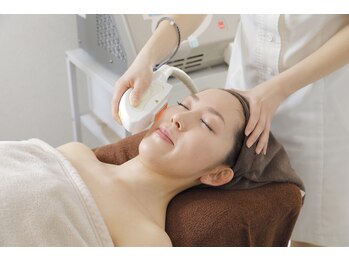 ソフィアパレス 西葛西店/【光フェイシャルの流れ(3)】