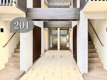 アマリエ/千代田線 代々木公園駅から