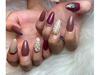 アニマルネイル