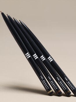 アイラッシュサロン マナ(MANA)/アイブロウペンシル