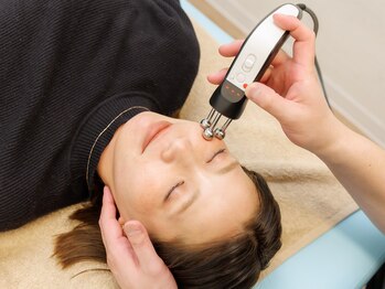 サンテ整骨院/深い表情筋にもアプローチします