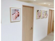 最新マシンでまるごと全身脱毛美白ケア付き！温ジェルで寒くない