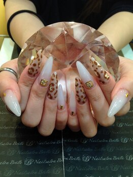 エスフィーネイルサロン ブリーユ(Esfy nailsalon Brille)/冬のレオパード