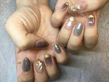 ラウト デコレーションアンドネイルサロン(Lauto Decoration&Nail Salon)/ニュアンスアートネイル