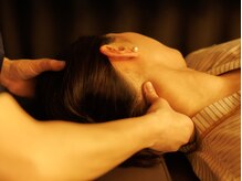 ソンリッサビエン 大宮店/側頭部の筋肉のほぐし