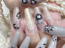 ハニービービー(Honey Bee Bee)/ハロウィン×サンリオ黒ミャク