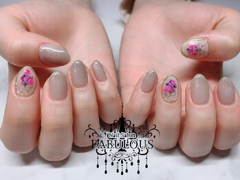 ファービュラス(FABULOUS)/